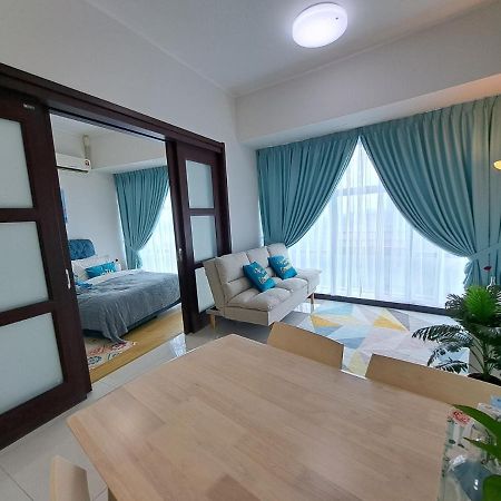 Cozy Home Country Garden At Dangabay Of Jb, Free Wifi And Streaming Johor Bahru Luaran gambar