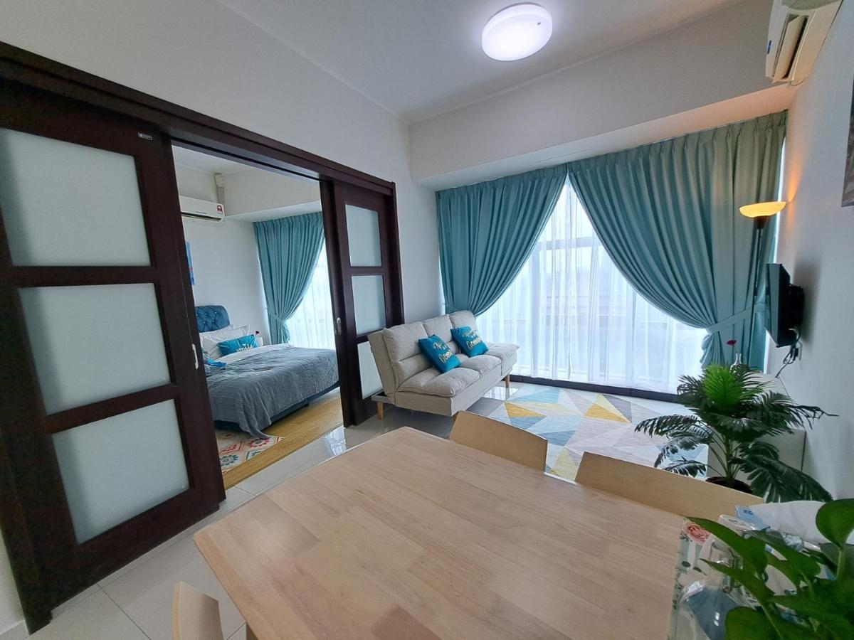 Cozy Home Country Garden At Dangabay Of Jb, Free Wifi And Streaming Johor Bahru Luaran gambar