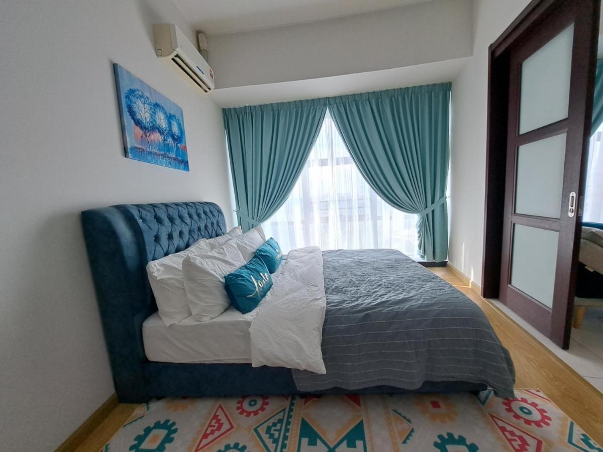 Cozy Home Country Garden At Dangabay Of Jb, Free Wifi And Streaming Johor Bahru Luaran gambar